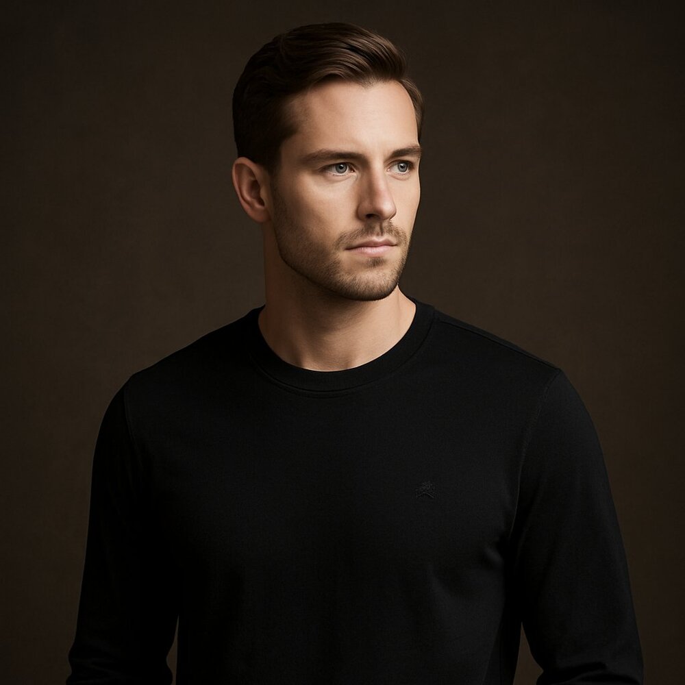 Brooks Brothers Long-Sleeve Black T-Shirt – Size M